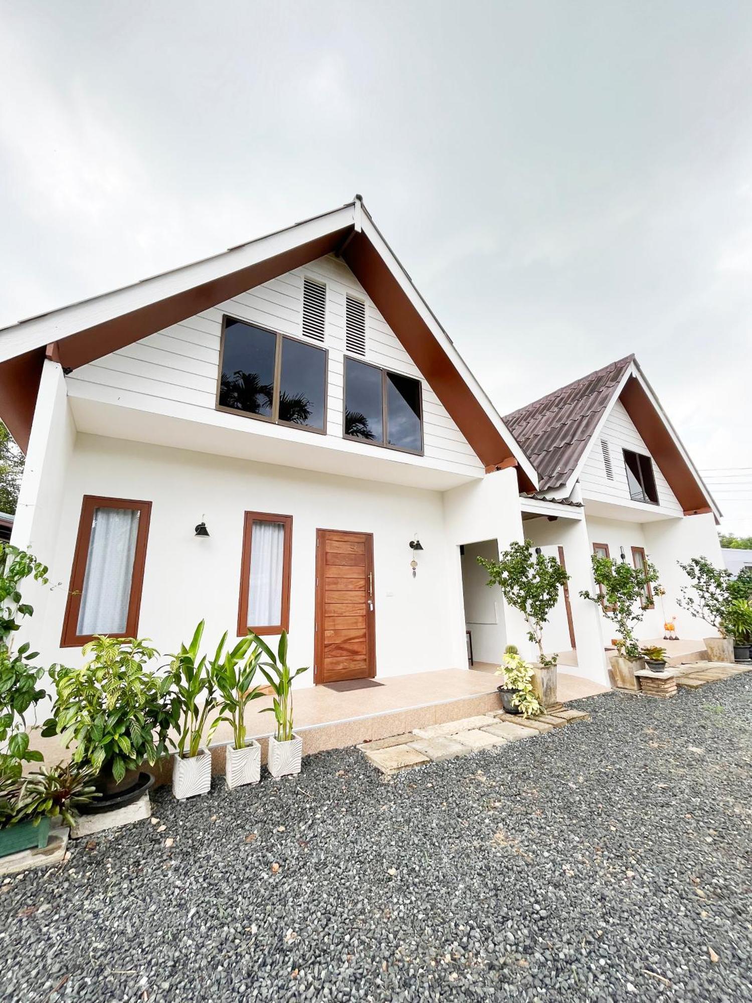 ครูหนูบ้านพัก แหลมงอบ Krunou Baanpak Trat Ngoại thất bức ảnh