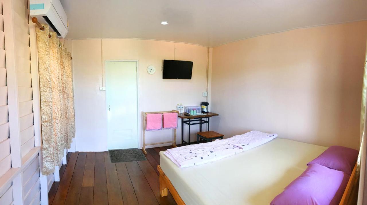 ครูหนูบ้านพัก แหลมงอบ Krunou Baanpak Trat Ngoại thất bức ảnh
